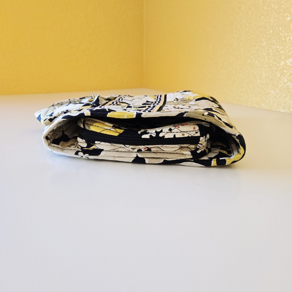 Vera Bradley English Meadow Yellow Hanging Organizer Travel Cosmetic Case Bag - Picture 10 of 11